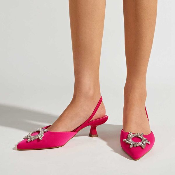 sandals 2022 brand women pumps luxury crystal slingback sandals fashion pointed toe med heel mule shoes brand rhinestone sunflower mujer g23, Black
sandals 2022 brand women pumps luxury crystal slingback sandals fashion pointed toe med heel mule shoes brand rhinestone sunflower mujer g23, Black