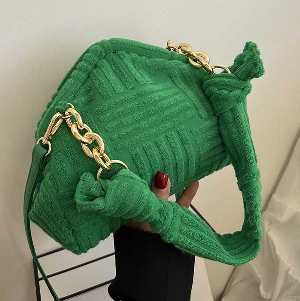 botega venates jodie mini teen intrecciato pouch autumn winter women's versatile one shoulder underarm fashion messenger shell bag
botega venates jodie mini teen intrecciato pouch autumn winter women's versatile one shoulder underarm fashion messenger shell bag
