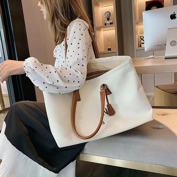 designer bag wrist totes, canvas beach bag shopping bag handbag fashion female package
designer bag wrist totes, canvas beach bag shopping bag handbag fashion female package