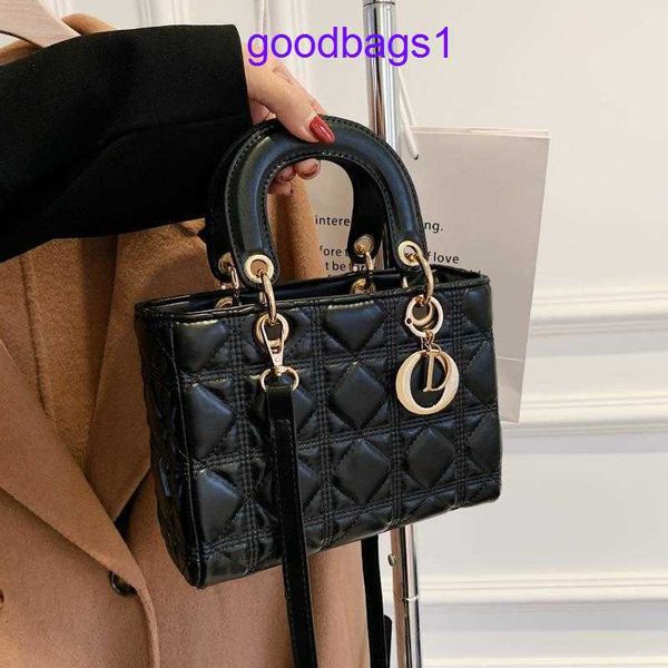 original edition 8a diross's lady bags for sale new fashion popular lingge chain portable diana bag solid color single shoulder me with
original edition 8a diross's lady bags for sale new fashion popular lingge chain portable diana bag solid color single shoulder me with