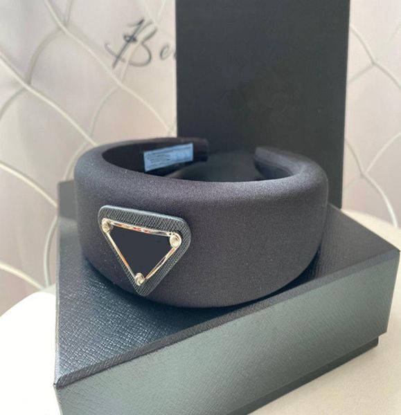 luxury designer headbands hair bands for women girl brand elastic headband sports fitness headband head wrap4275844, Silver
luxury designer headbands hair bands for women girl brand elastic headband sports fitness headband head wrap4275844, Silver