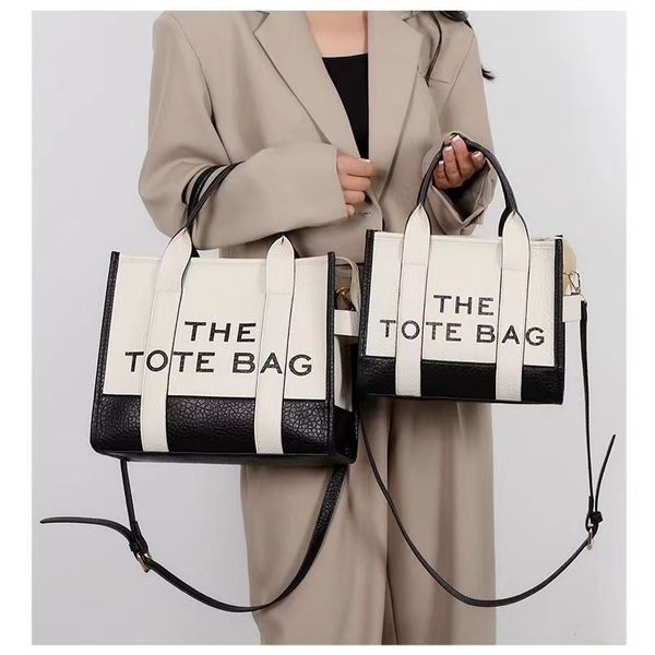2023 new double-color pu letter bag handbag shoulder slung fashion portable tote bag
2023 new double-color pu letter bag handbag shoulder slung fashion portable tote bag