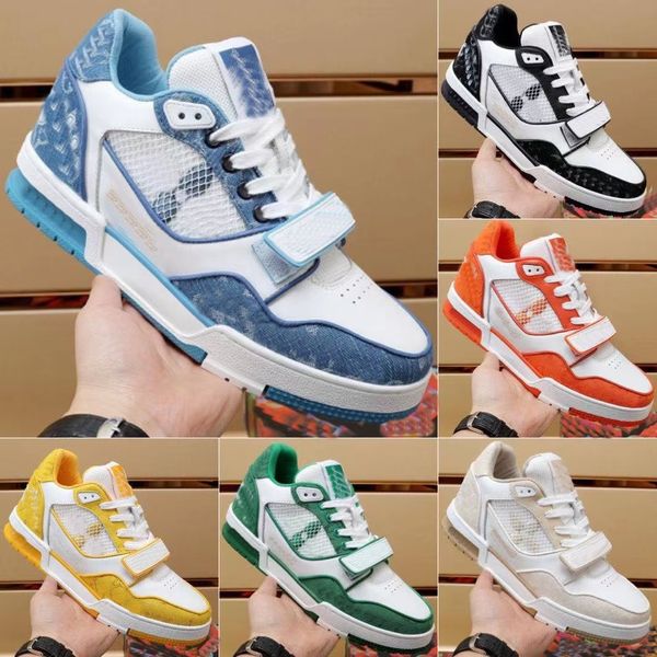 designer sneakers men vintage trainer casual shoes platform trainers denim monograms shoes rubber canvas leather sneaker with box size 38-46, Black
designer sneakers men vintage trainer casual shoes platform trainers denim monograms shoes rubber canvas leather sneaker with box size 38-46, Black