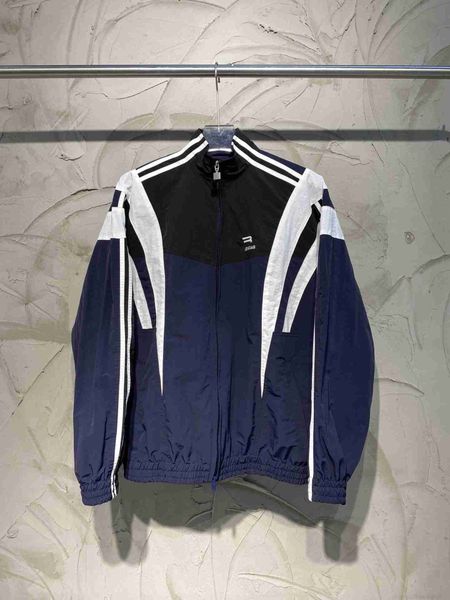 plush t shirt designer luxury coats balciga version b heavy work patchwork process cumbersome men's and women's trench coat 1l0y2, Black
plush t shirt designer luxury coats balciga version b heavy work patchwork process cumbersome men's and women's trench coat 1l0y2, Black