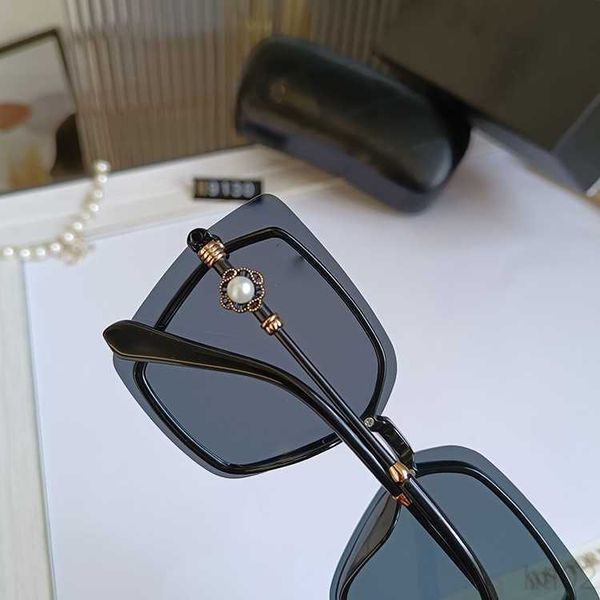 luxurious designer channel sunglass chanei sunglasses mens womens small xiangfeng pearl women's large frame women's korean fashion, White;black
luxurious designer channel sunglass chanei sunglasses mens womens small xiangfeng pearl women's large frame women's korean fashion, White;black