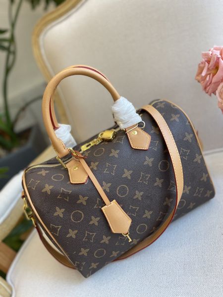 designer canvas boston pillow case handbag handbag fashion luxury bandouliere crossbody bag louise purse vutton crossbody viuton bag
designer canvas boston pillow case handbag handbag fashion luxury bandouliere crossbody bag louise purse vutton crossbody viuton bag