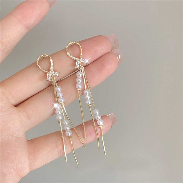 charm new trendy long hollow pearl tassel zircon earrings s925 silver needle earrings femininity retro all-match earrings jewelry g230320, Golden
charm new trendy long hollow pearl tassel zircon earrings s925 silver needle earrings femininity retro all-match earrings jewelry g230320, Golden