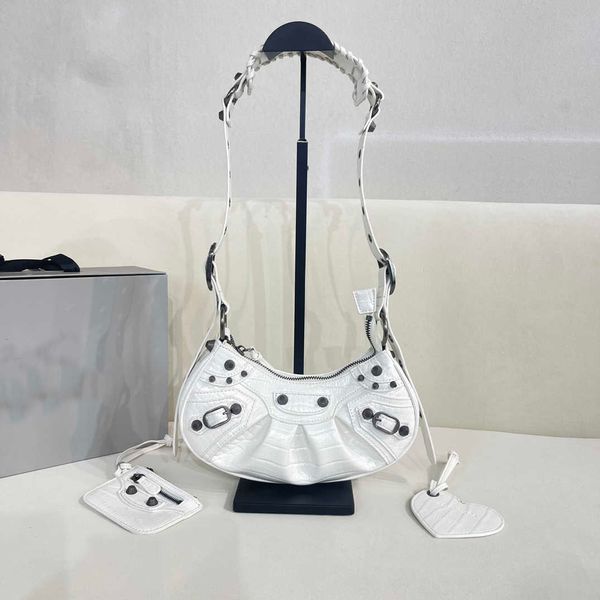 designer bag classic motorcycle bag shoulder bag genuine leather handbag locomotive armpit bags women's tote cross body bag wallet purs
designer bag classic motorcycle bag shoulder bag genuine leather handbag locomotive armpit bags women's tote cross body bag wallet purs
