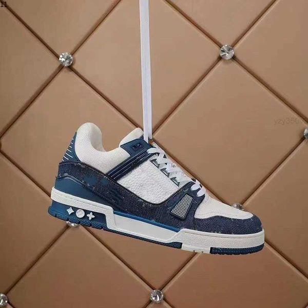 designer fashion trainer sneaker intage casual shoes virgils alligator-embossed black grey brown white green calf leather french ablohs mens
designer fashion trainer sneaker intage casual shoes virgils alligator-embossed black grey brown white green calf leather french ablohs mens