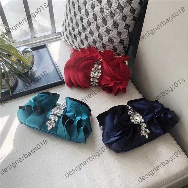 evening bag fashion diamond luxury designer handbag for women elegant silk clutch bag rhinestone chain shoulder acrossbody z34341nf
evening bag fashion diamond luxury designer handbag for women elegant silk clutch bag rhinestone chain shoulder acrossbody z34341nf