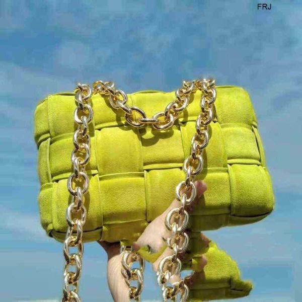 designer bottegas bags venetas cassettes woven pillow bag messenger versatile velvet new highvalue portable highcapacity fashion
designer bottegas bags venetas cassettes woven pillow bag messenger versatile velvet new highvalue portable highcapacity fashion