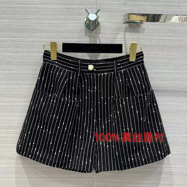 milan runway shorts 2023 spring summer fashion designer shorts brand same style luxury women pants 0321-4, White;black
milan runway shorts 2023 spring summer fashion designer shorts brand same style luxury women pants 0321-4, White;black