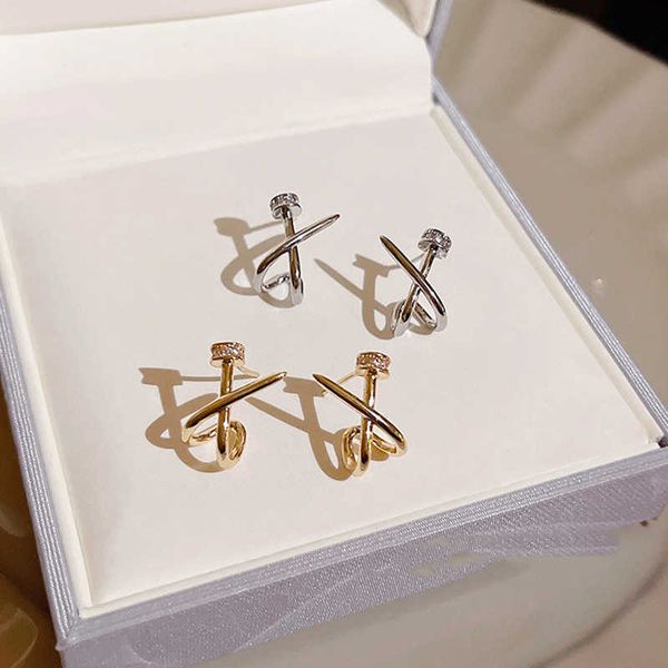 charm luxury design cross nail stud earrings for women delicate inlaid crystal female earring new in goth jewelry fashion party gift g230320, Golden
charm luxury design cross nail stud earrings for women delicate inlaid crystal female earring new in goth jewelry fashion party gift g230320, Golden