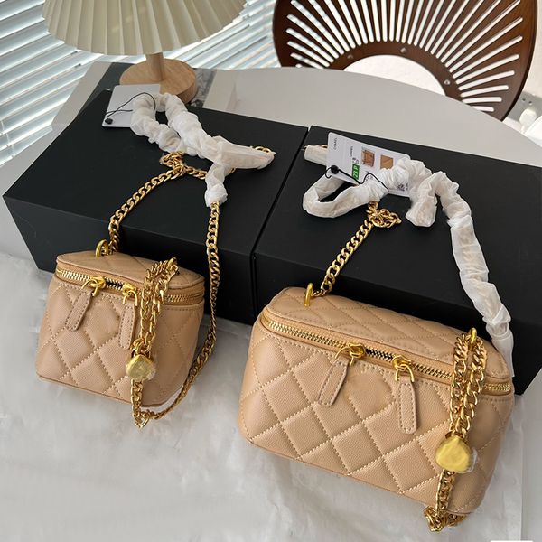 designer women coametic bags mini check makeup handbags purses leather crossbody heart adjustable ball with box
designer women coametic bags mini check makeup handbags purses leather crossbody heart adjustable ball with box