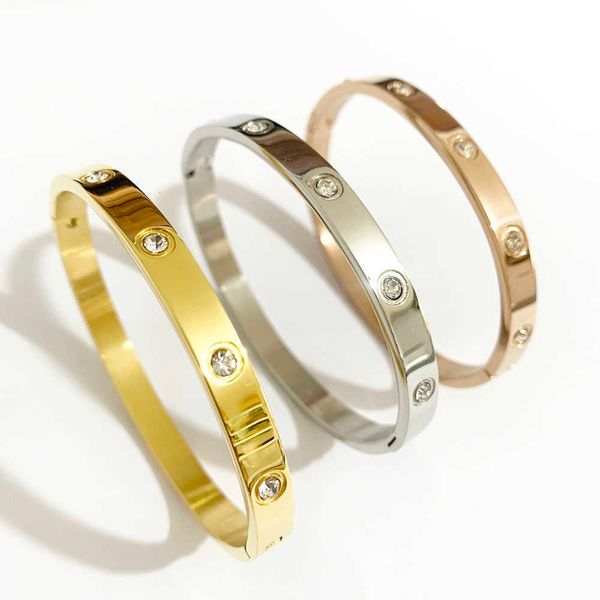 luxury ornamentsluxury female bijoux shining crystal bangles for women men lover bracelets stainless steel pulseiras feminina jewelry, Silver
luxury ornamentsluxury female bijoux shining crystal bangles for women men lover bracelets stainless steel pulseiras feminina jewelry, Silver