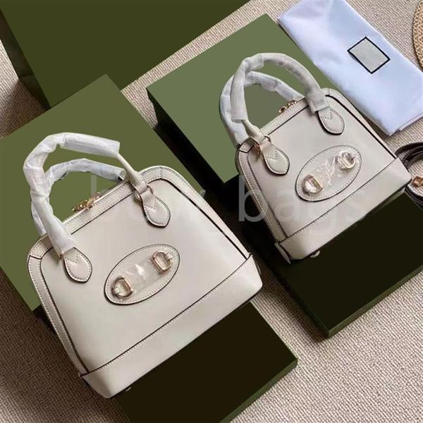 2021 luxury designers fashion lady letter tote plain clutch bags purse zipper handbags diamond lattice quilting interior slot 188t, Red;black
2021 luxury designers fashion lady letter tote plain clutch bags purse zipper handbags diamond lattice quilting interior slot 188t, Red;black