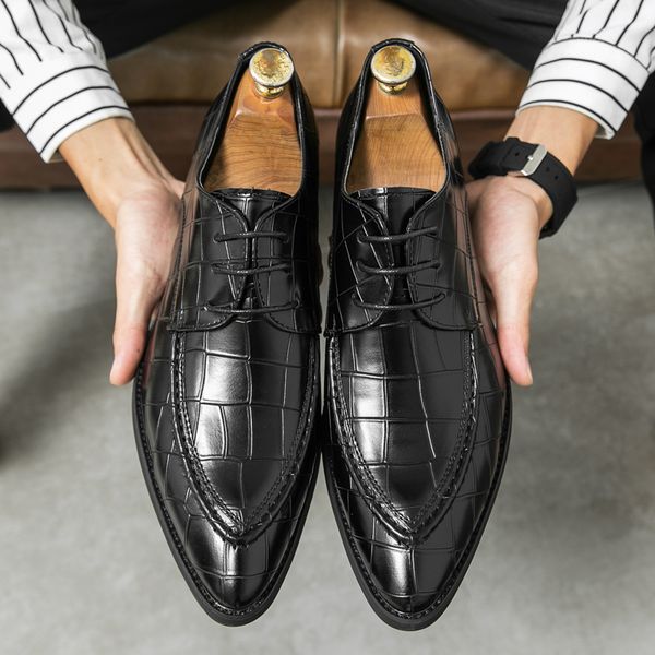 sandals derby men pu embossed pattern low heel lace-up pointed business dress classic large size 38-46, Black
sandals derby men pu embossed pattern low heel lace-up pointed business dress classic large size 38-46, Black