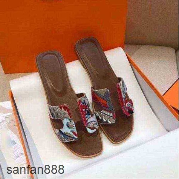 original designer hemres slippers genuine 2023 fashion sandals h leather women summer luxury flat slides ladies beach sandal party zran with, Black
original designer hemres slippers genuine 2023 fashion sandals h leather women summer luxury flat slides ladies beach sandal party zran with, Black