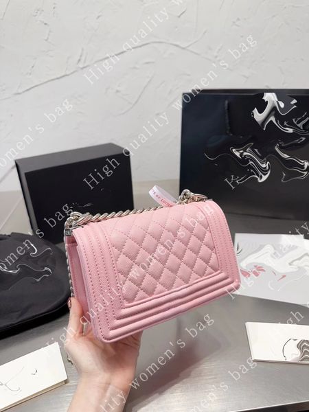 leather handbag single shoulder bag crossbody bag caviar cow leather hardware chain bold size: 20cm
leather handbag single shoulder bag crossbody bag caviar cow leather hardware chain bold size: 20cm