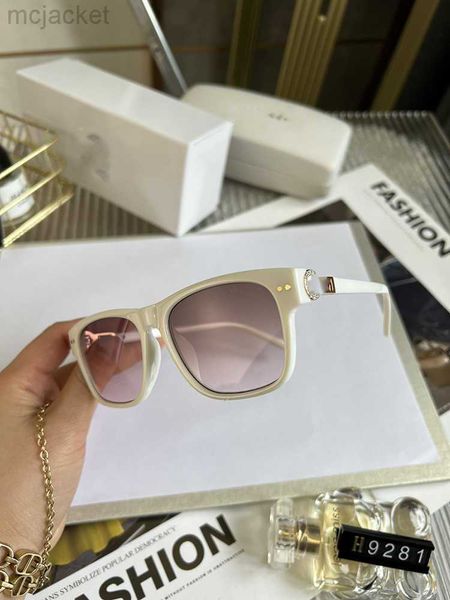 23ss 2023 designer versage sunglass vercace sunglasses mens punk personality metal frame fashion trend toad fashion, White;black
23ss 2023 designer versage sunglass vercace sunglasses mens punk personality metal frame fashion trend toad fashion, White;black