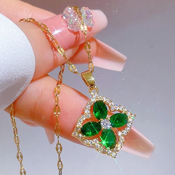 golden pendant necklace titanium stainless steel lips chain for female jewelry clover for women, Silver
golden pendant necklace titanium stainless steel lips chain for female jewelry clover for women, Silver