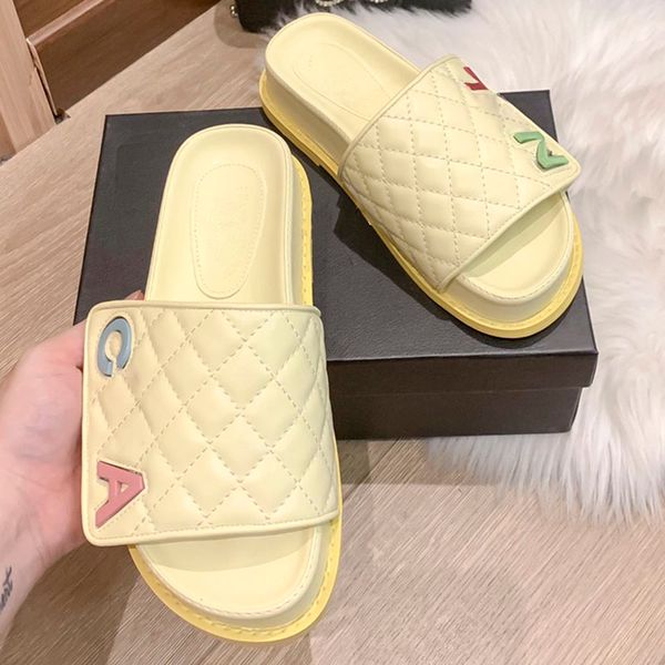 23ss womens platform heel sandals designer quilted texture slippers slip on slide classic retro black mule outdoor beach shoe casual shoe fo
23ss womens platform heel sandals designer quilted texture slippers slip on slide classic retro black mule outdoor beach shoe casual shoe fo