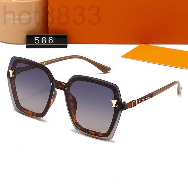 sunglasses designer new polarized women's fashion trend leisure toads mirror holiday glasses 586, White;black
sunglasses designer new polarized women's fashion trend leisure toads mirror holiday glasses 586, White;black