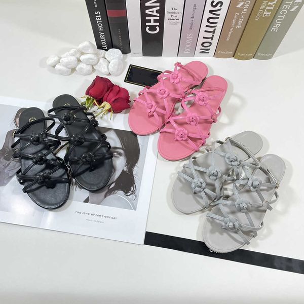 sandals luxury desinger women shoes slipper summer camellia women's sandal casual slides outdoor female c flip flops, Black
sandals luxury desinger women shoes slipper summer camellia women's sandal casual slides outdoor female c flip flops, Black