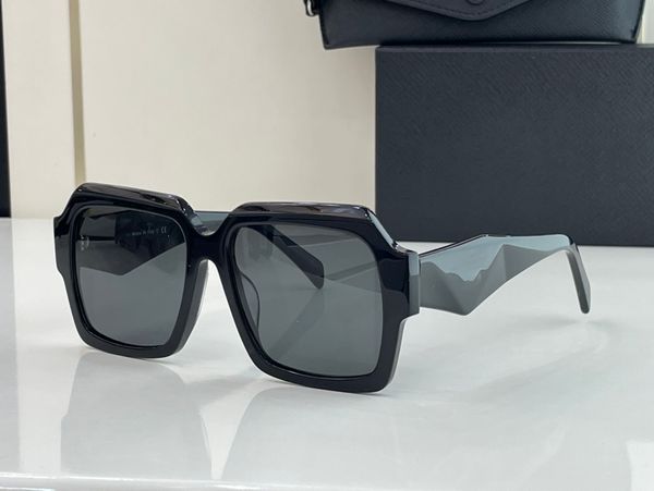 sunglasses for men and women summer 31w designers style anti-ultraviolet retro eyewear full frame with box, White;black
sunglasses for men and women summer 31w designers style anti-ultraviolet retro eyewear full frame with box, White;black