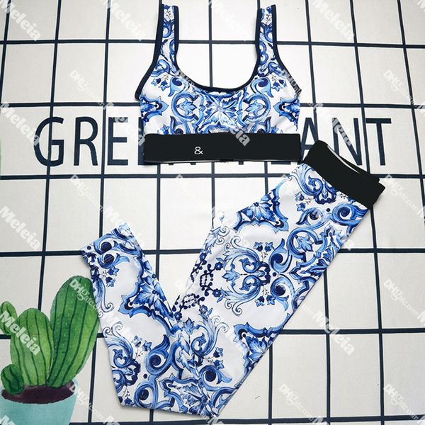 blue white porcelain tracksuits ins fashion padded sport vest leggings set quick dry printed sportwear for women, Gray
blue white porcelain tracksuits ins fashion padded sport vest leggings set quick dry printed sportwear for women, Gray