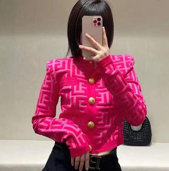 quality fashion designer sweaters geometric patterns medusa apes cardigan long sleeve single breasted contrast color button knitted sweaters, White;black
quality fashion designer sweaters geometric patterns medusa apes cardigan long sleeve single breasted contrast color button knitted sweaters, White;black