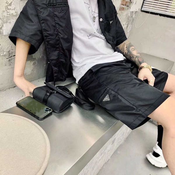 men shorts men's designershorts swimwear beach swim trunks swimming swimsuits mens designer printing casual running sports short pants, White;black
men shorts men's designershorts swimwear beach swim trunks swimming swimsuits mens designer printing casual running sports short pants, White;black