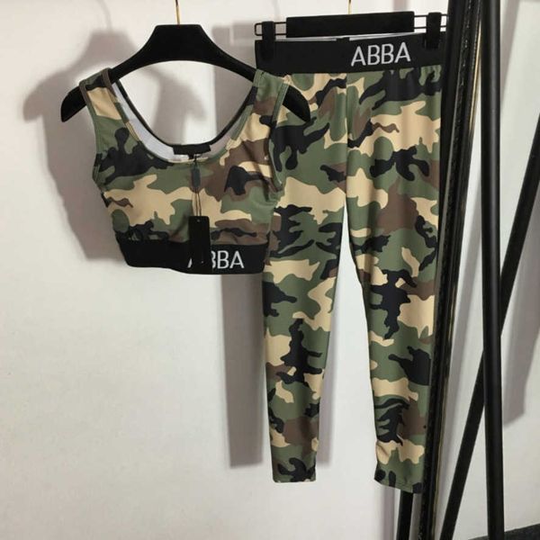 23ss designer brand women yoga tracksuits camo print suspender small vest stretch slimming leggings set womens clothing a1, Gray
23ss designer brand women yoga tracksuits camo print suspender small vest stretch slimming leggings set womens clothing a1, Gray