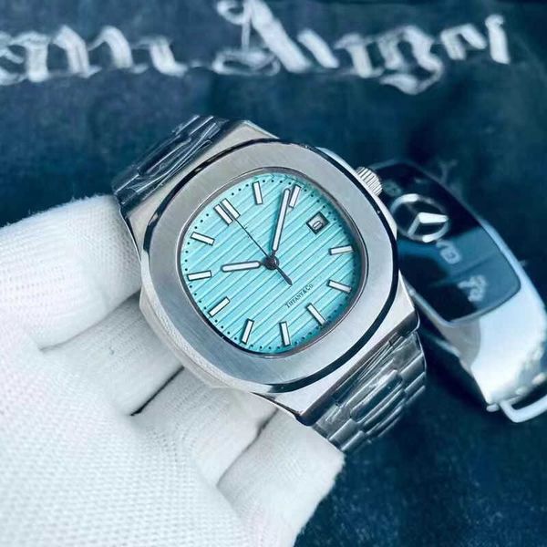 luxury men women watch philipees petaks automatic men's classic swiss nautilus fully mechanical sports series square leather steel band, Slivery;black
luxury men women watch philipees petaks automatic men's classic swiss nautilus fully mechanical sports series square leather steel band, Slivery;black