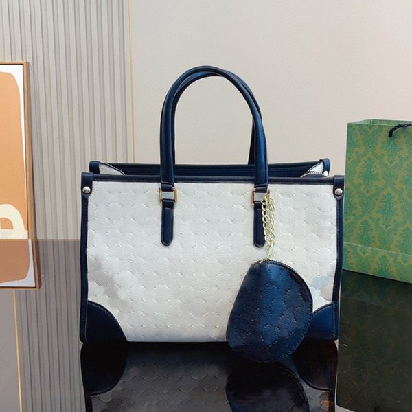 designer totes color matching women shopping bag letter embossed handbag with chain coin purse
designer totes color matching women shopping bag letter embossed handbag with chain coin purse