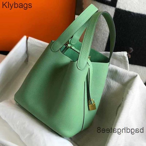 woman birkins bag bags capacity designer women's basket 2023 vegetable portable picotin graffiti locks large leather bucket v91y
woman birkins bag bags capacity designer women's basket 2023 vegetable portable picotin graffiti locks large leather bucket v91y