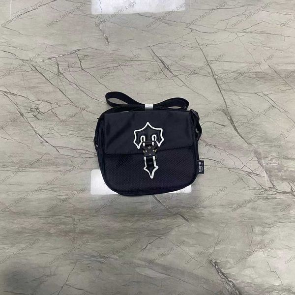 high-quality 2023 crossbody bag for men and women luxury designer trapstars one shoulder bag hip hop waterproof canvas messenger bag
high-quality 2023 crossbody bag for men and women luxury designer trapstars one shoulder bag hip hop waterproof canvas messenger bag