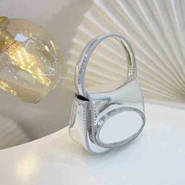 die luxury bags women crossbody silver handle purse half round design brand leather underarm flap shoulder bag fashion tote handbags 220616
die luxury bags women crossbody silver handle purse half round design brand leather underarm flap shoulder bag fashion tote handbags 220616
