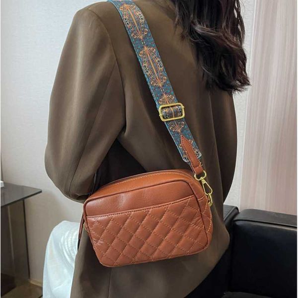 wide fabric strap women crossbody bags solid ladies handbags luxury square women bags shoulder crossbody sling bags for femele 230308
wide fabric strap women crossbody bags solid ladies handbags luxury square women bags shoulder crossbody sling bags for femele 230308