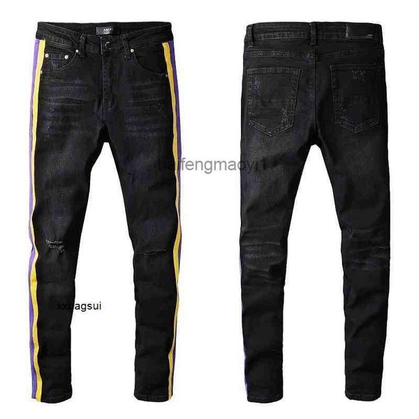 mens jeans new us casual hip hop high street worn-out wash splashed ink painted slim fit jeans man #682, Blue
mens jeans new us casual hip hop high street worn-out wash splashed ink painted slim fit jeans man #682, Blue