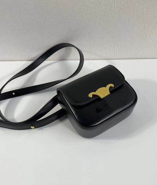 triomphe leather crossbody bag women designer solid ear cup kits headphone bags 7 colors super mini flaps ladies fashion belt bag
triomphe leather crossbody bag women designer solid ear cup kits headphone bags 7 colors super mini flaps ladies fashion belt bag