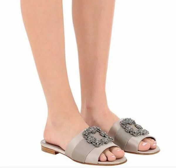 summer flat sandal women slipper shoes martamod crystal buckle slide sandals satin jewel square outdoor comfort flats slip on 35-43 box, Black
summer flat sandal women slipper shoes martamod crystal buckle slide sandals satin jewel square outdoor comfort flats slip on 35-43 box, Black