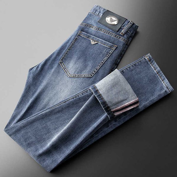 2023 spring/summer men's blue jeans fashion slim fit small feet light busin casual pants trend
2023 spring/summer men's blue jeans fashion slim fit small feet light busin casual pants trend