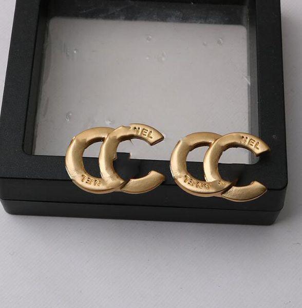 brand designers letters stud 18k gold plated famous women 925 silver crystal rhinestone earring wedding party jewerlry gift, Golden;silver
brand designers letters stud 18k gold plated famous women 925 silver crystal rhinestone earring wedding party jewerlry gift, Golden;silver