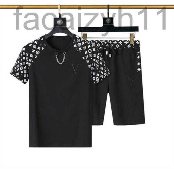 designer 22 new brand fashion men's tracksuits sports suit beach letter pattern for men and women t540, Gray
designer 22 new brand fashion men's tracksuits sports suit beach letter pattern for men and women t540, Gray