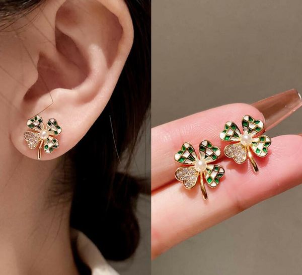 new popular earrings classic style four-leaf clover stud earrings beautiful earrings women wedding jewelry earrings gift, Golden;silver
new popular earrings classic style four-leaf clover stud earrings beautiful earrings women wedding jewelry earrings gift, Golden;silver