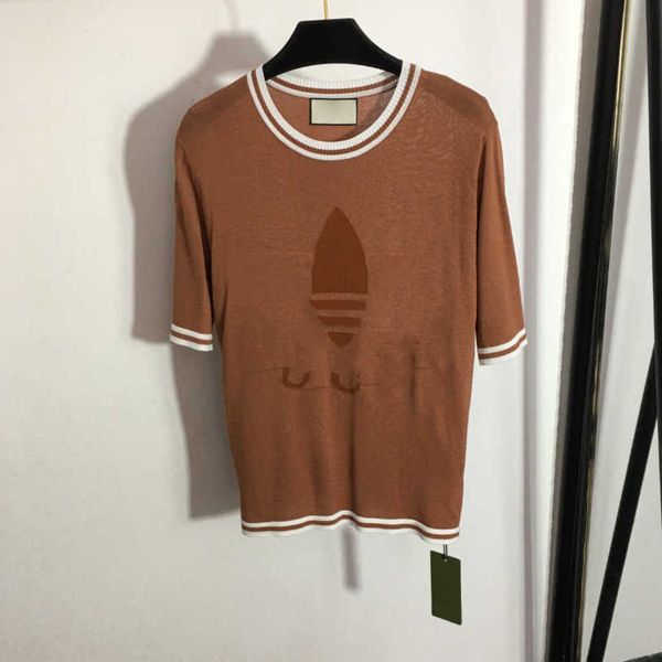 23ss designer knit short sleeve women brand co-branded new chest letter logo short sleeve knitted shirt t-shirt womens clothes a1, White
23ss designer knit short sleeve women brand co-branded new chest letter logo short sleeve knitted shirt t-shirt womens clothes a1, White