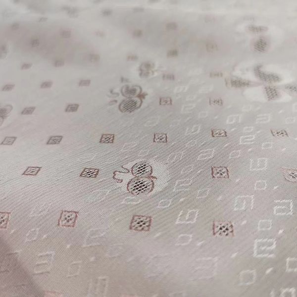 chinese high-end silk fabric cheongsam lelgant dress chinese style tang suit, Black;white
chinese high-end silk fabric cheongsam lelgant dress chinese style tang suit, Black;white