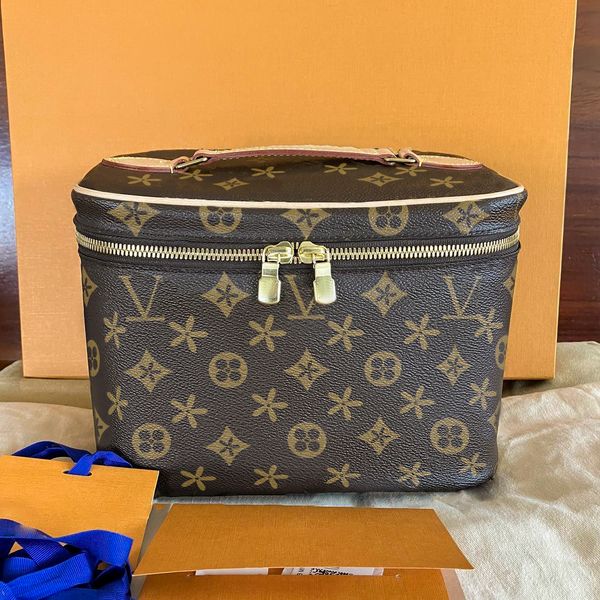 luxury nice bb makeup toiletry bags womens baby designer mens vanity m44935 m42265 wash totes purses organizer woman crossbody handbag clutc
luxury nice bb makeup toiletry bags womens baby designer mens vanity m44935 m42265 wash totes purses organizer woman crossbody handbag clutc