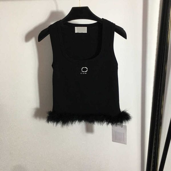 23ss women designer brand sling vests fashion embroidered monogram feather knitted vest summer womens clothes, White
23ss women designer brand sling vests fashion embroidered monogram feather knitted vest summer womens clothes, White